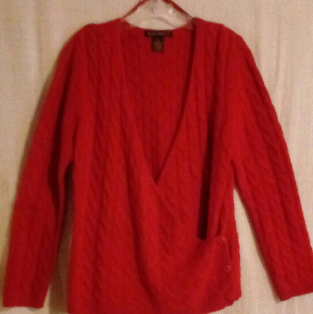 Ladies sweater